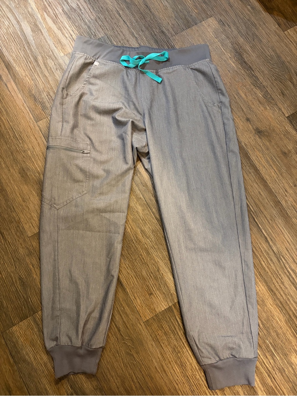 FIGS Women’s Technical Collection Graphite Grey Zamora Medical Nurse Joggers MP - Picture 2 of 6